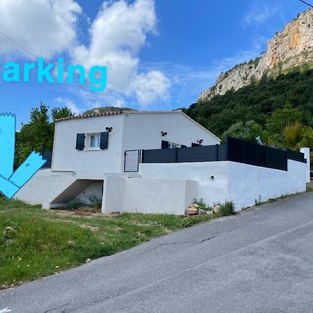 Le Revest-le-Eaux Maison Avec Jardin, Parking Entre Mer Et Montagne מראה חיצוני תמונה