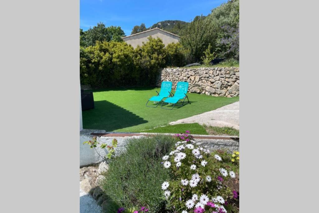 Le Revest-le-Eaux Maison Avec Jardin, Parking Entre Mer Et Montagne מראה חיצוני תמונה