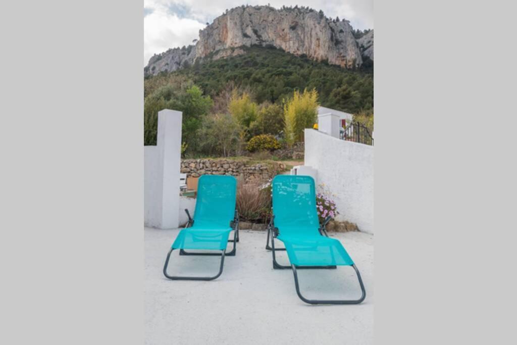 Le Revest-le-Eaux Maison Avec Jardin, Parking Entre Mer Et Montagne מראה חיצוני תמונה